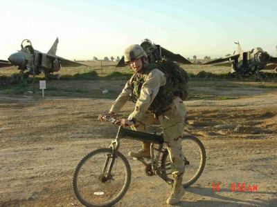 Bike-in-front-of-MIGs.jpg